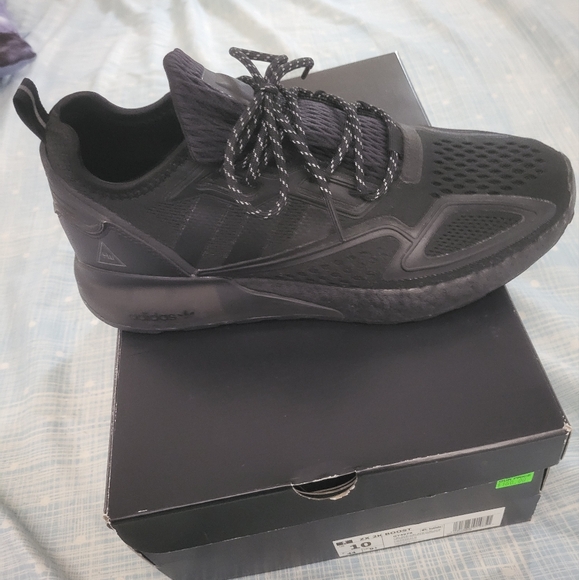 Adidas ZX Boost Pharell - Picture 7 of 16